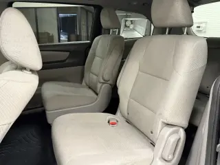 Honda Odyssey 2016 LX 4dr Mini-Van