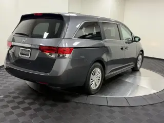 Honda Odyssey 2016 LX 4dr Mini-Van