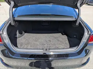 Lexus ES 350 2023 F SPORT Handling 4dr Sedán