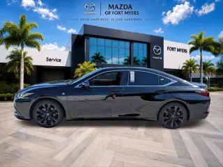 Lexus ES 350 2023 F SPORT Handling 4dr Sedán