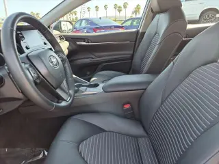 Toyota Camry 2024 SE 4p Sedan