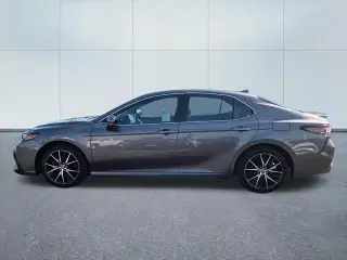 Toyota Camry 2024 SE 4p Sedan