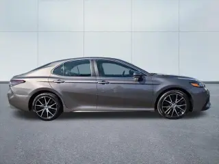 Toyota Camry 2024 SE 4p Sedan