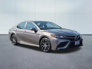 Toyota Camry 2024 SE 4p Sedan