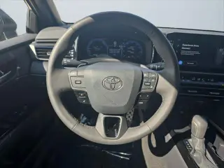 Toyota Camry 2026 LE 4p Sedan