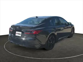Toyota Camry 2026 LE 4p Sedan
