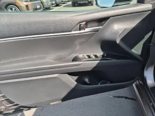 Toyota Camry 2018 SE 4dr Sedán