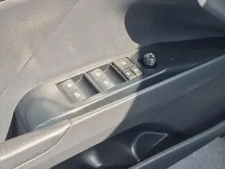 Toyota Camry 2018 SE 4dr Sedán