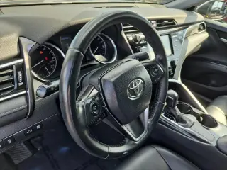 Toyota Camry 2018 SE 4dr Sedán