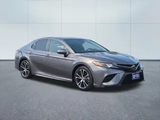 Toyota Camry 2018 SE 4dr Sedán