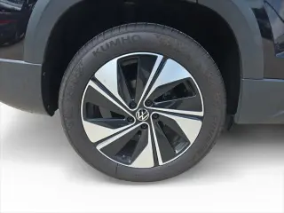 Volkswagen Taos 2024 4Motion SE AWD 4p SUV