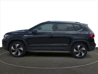 Volkswagen Taos 2024 4Motion SE AWD 4p SUV