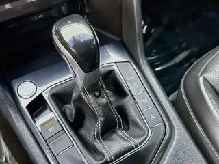Volkswagen Tiguan 2022 AWD SEL R-Line 4Motion 4p SUV