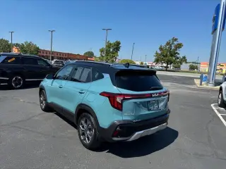 Kia Seltos 2024 AWD S 4dr SUV