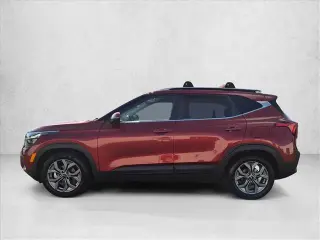 Kia Seltos 2024 S 4dr SUV