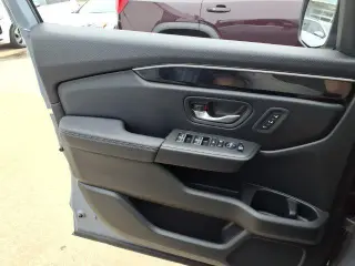 Honda Pilot 2024 AWD Touring 4p SUV