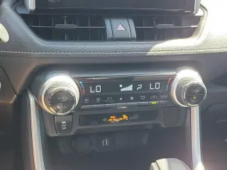 Toyota RAV4 Hybrid 2025 AWD XLE 4p SUV