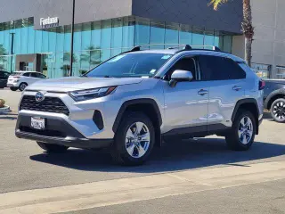 Toyota RAV4 Hybrid 2025 AWD XLE 4p SUV