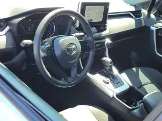 Toyota RAV4 Hybrid 2025 AWD XLE 4p SUV