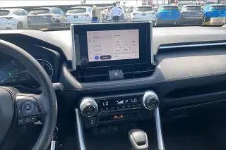 Toyota RAV4 Hybrid 2024 AWD LE 4p SUV