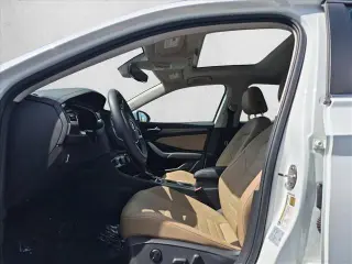 Volkswagen Jetta 2021 SEL 4p Sedan