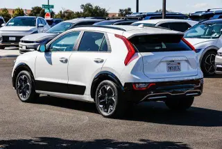 Kia Niro EV 2024 Wave 4p Crossover
