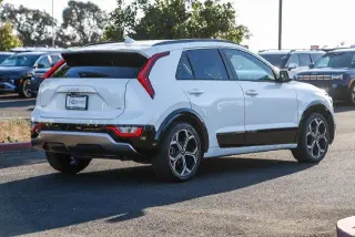 Kia Niro 2023 EX Touring 4dr Crossover