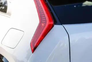 Kia Niro 2023 EX Touring 4dr Crossover
