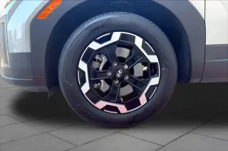 Hyundai SANTA FE 2025 SEL 4p SUV