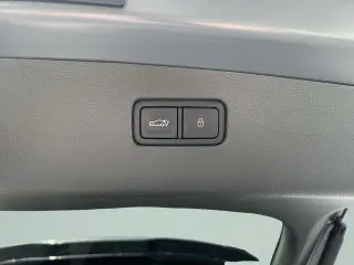 Genesis GV70 2025 AWD 2.5T Standard 4dr SUV