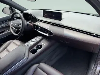 Genesis GV70 2025 AWD 2.5T Standard 4dr SUV