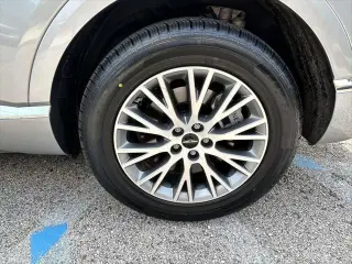 Genesis GV80 2025 AWD 2.5T Estándar 4p SUV