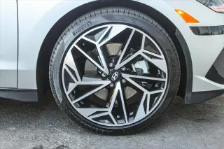 Hyundai IONIQ 6 2023 SEL 4dr Sedán