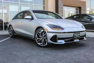 Hyundai IONIQ 6 2023 SEL 4dr Sedán