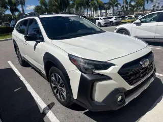 Subaru Outback 2023 AWD Limited 4dr Crossover