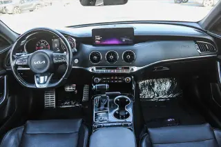 Kia Stinger 2023 GT-Line 4p Sedana