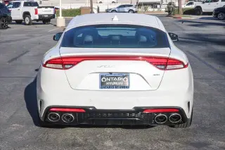 Kia Stinger 2023 GT-Line 4p Sedana
