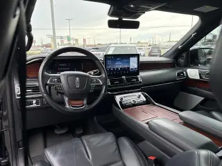 Lincoln Navigator 2023 4x4 Reserve 4p SUV