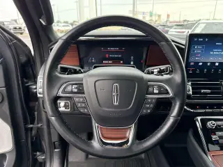 Lincoln Navigator 2023 4x4 Reserve 4p SUV