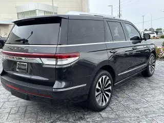 Lincoln Navigator 2023 4x4 Reserve 4p SUV