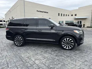 Lincoln Navigator 2023 4x4 Reserve 4p SUV
