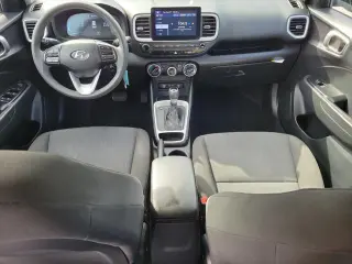 Hyundai VENUE 2023 SE 4puertas Crossover