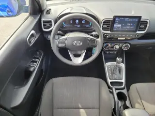 Hyundai VENUE 2023 SE 4puertas Crossover