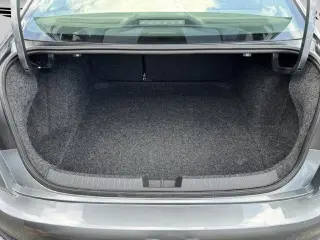 Volkswagen Jetta 2024 S 4dr Sedán 8A