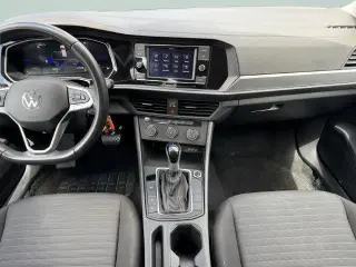 Volkswagen Jetta 2024 S 4dr Sedán 8A
