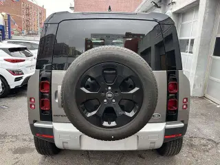 Land Rover Defender 2023 AWD 110 S 4dr SUV