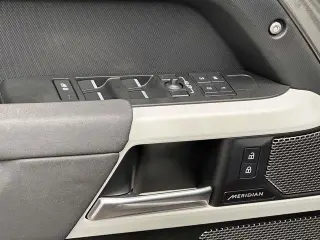 Land Rover Defender 2023 AWD 110 S 4dr SUV