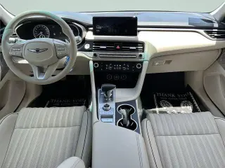 Genesis G70 2026 2.5T Prestige 4dr Sedán