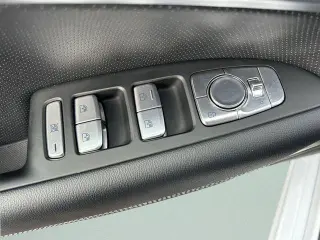Genesis G70 2026 2.5T Prestige 4dr Sedán