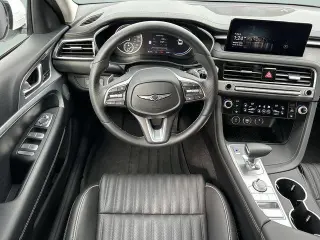 Genesis G70 2026 2.5T Prestige 4dr Sedán